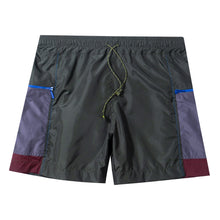 Load image into Gallery viewer, OLIVE SIDE POCKETS NYLON SHORTS
